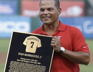 MLB Pudge Rodriguez